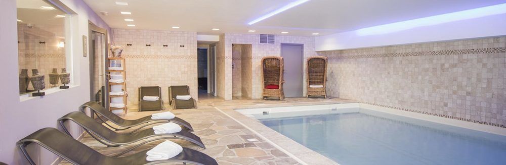 Hotel La Malle Poste Рошфор Экстерьер фото